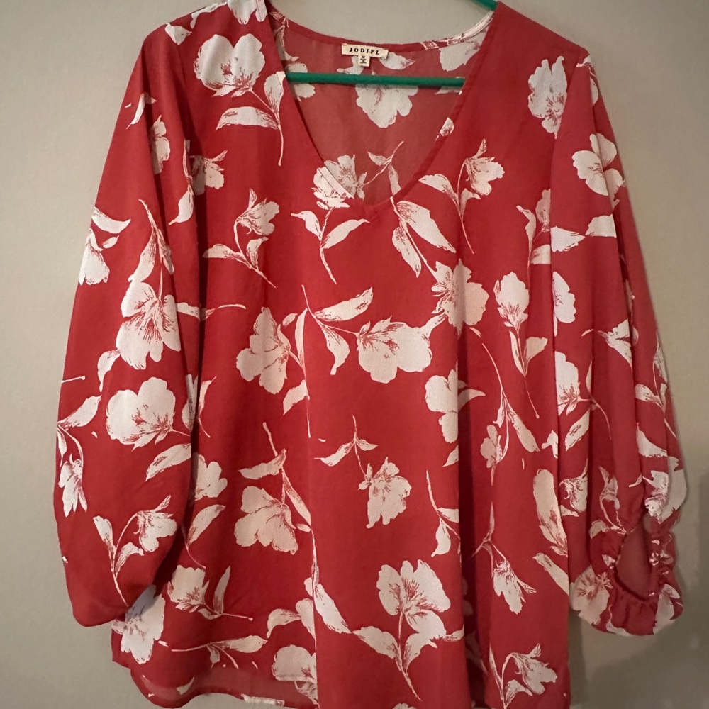 JODIFL Red Floral Women's Blouse